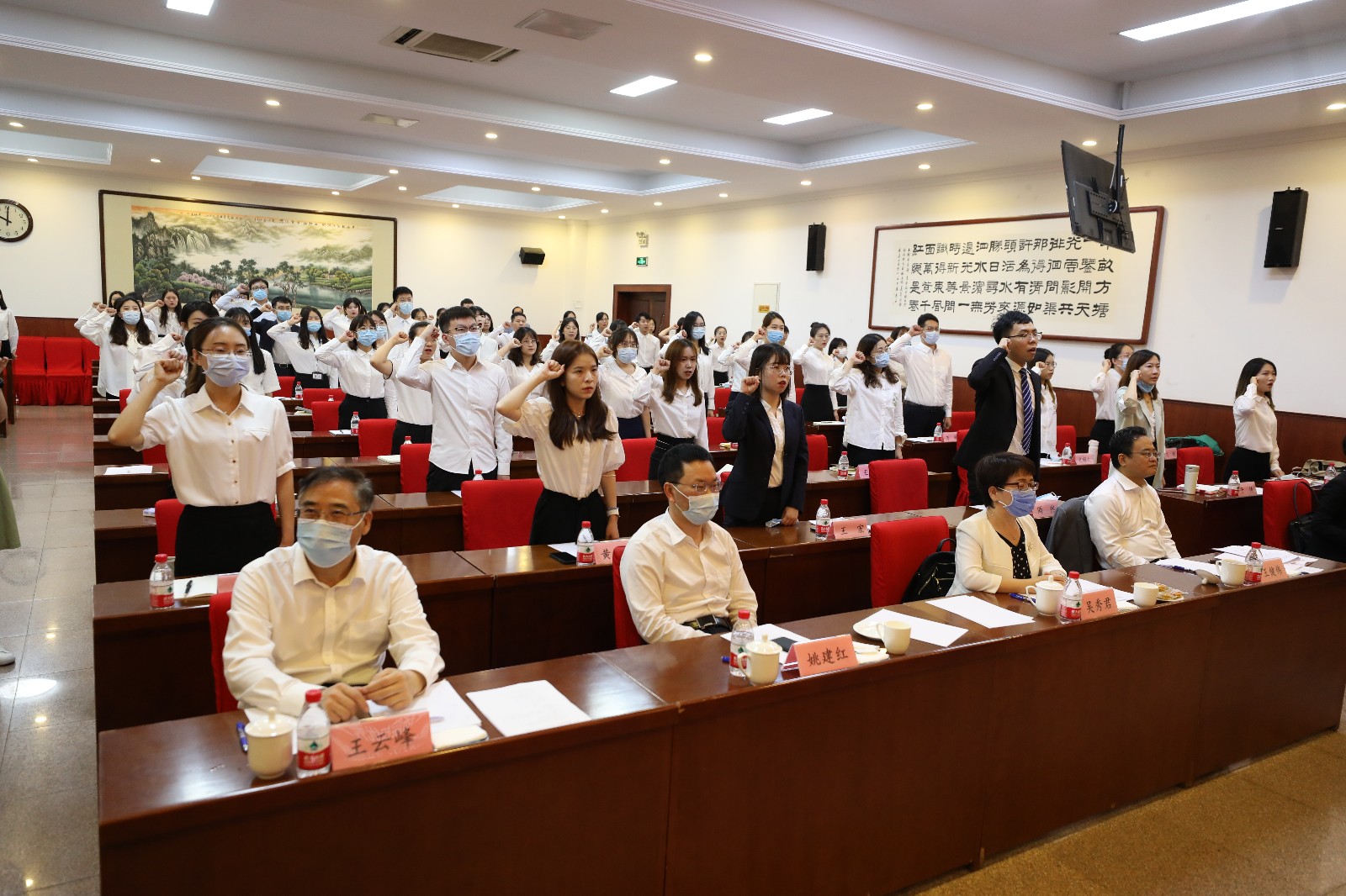 e4718773e9f190e0f3dab3bbad25721.jpg e4718773e9f190e0f3dab3bbad25721.jpg