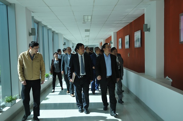 1 工程中心-參觀1