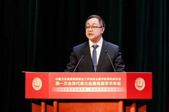 6b71dffb4ae842649e3ec98e80e8f8ce.png 6b71dffb4ae842649e3ec98e80e8f8ce.png