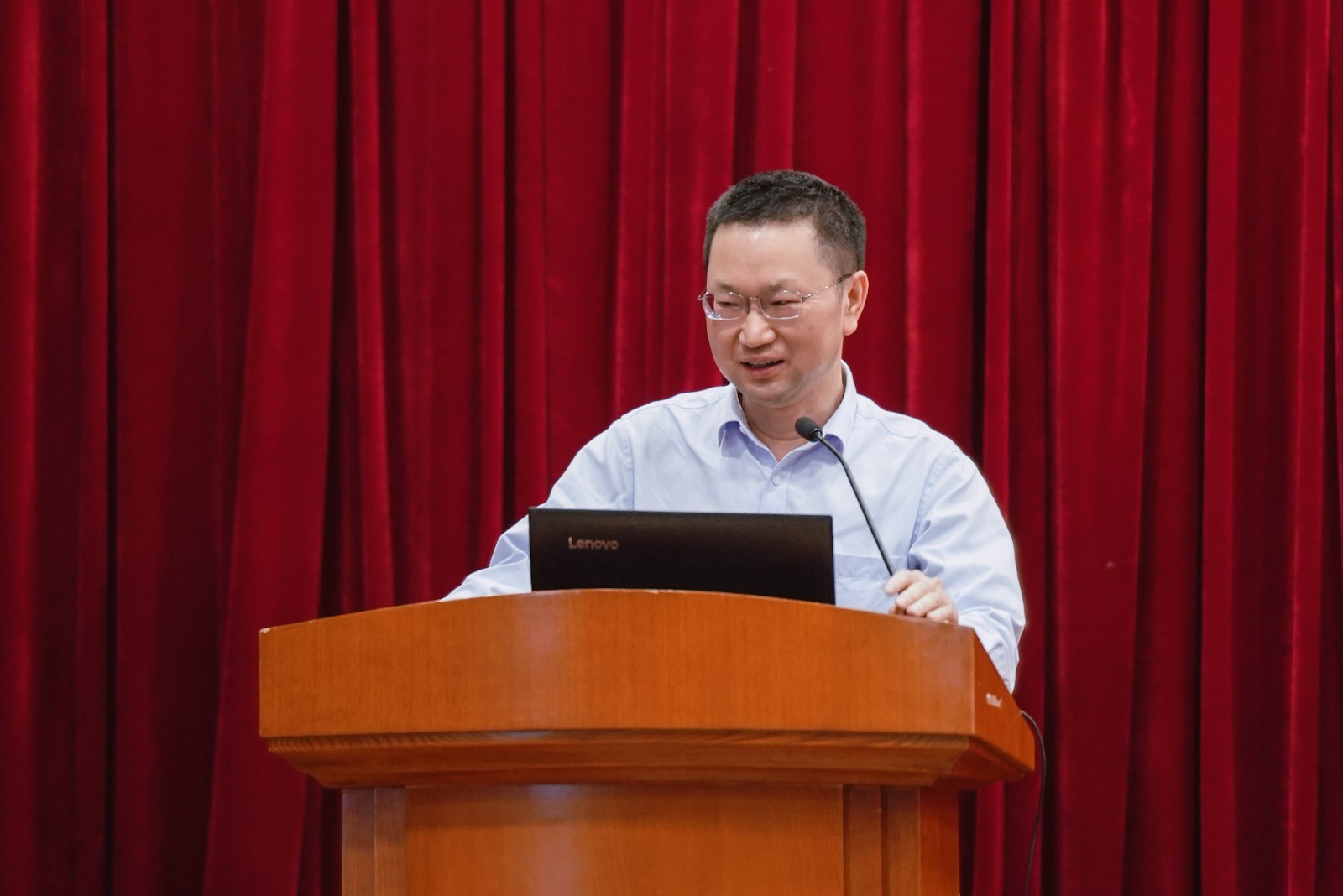 b5af7198c88ef5c88d55b1d50b6b431.jpg b5af7198c88ef5c88d55b1d50b6b431.jpg