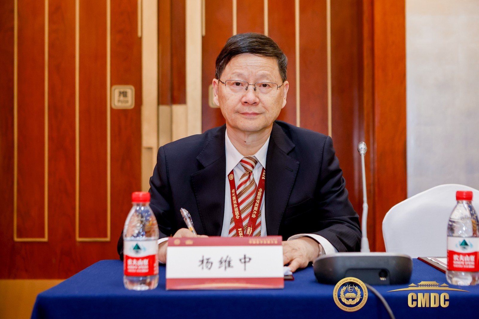 楊維中.jpg 楊維中.jpg