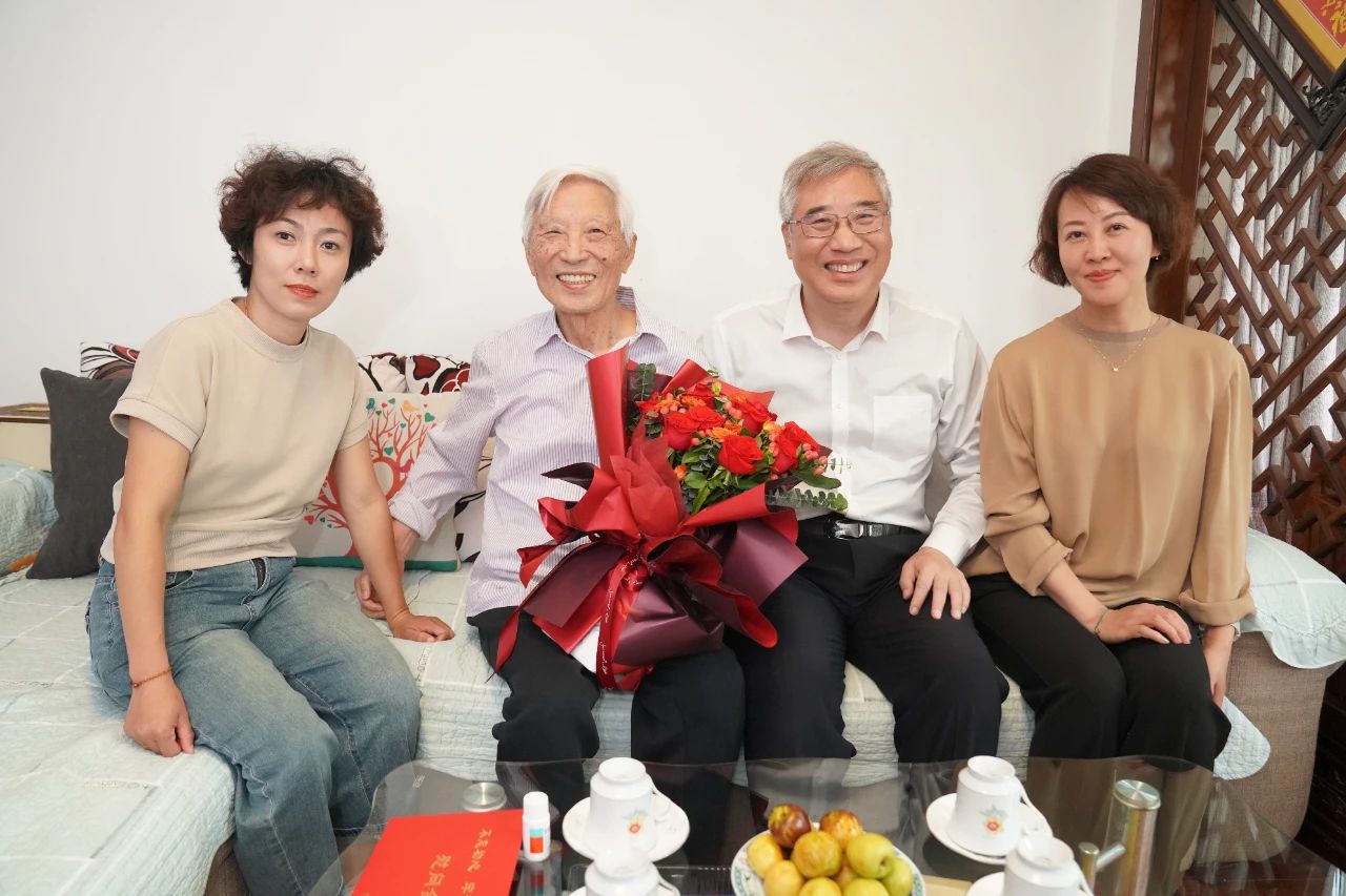 88846fd0968c411e8d64fb6aea5b8f1e.jpg 88846fd0968c411e8d64fb6aea5b8f1e.jpg