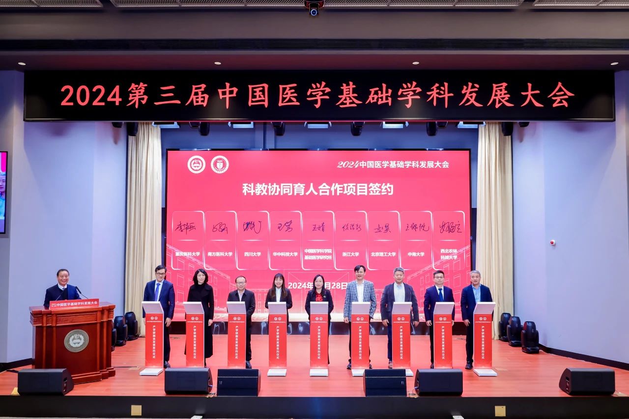 e15d6a1f4a0d4587aff2e04ffa72d4e0.jpg e15d6a1f4a0d4587aff2e04ffa72d4e0.jpg