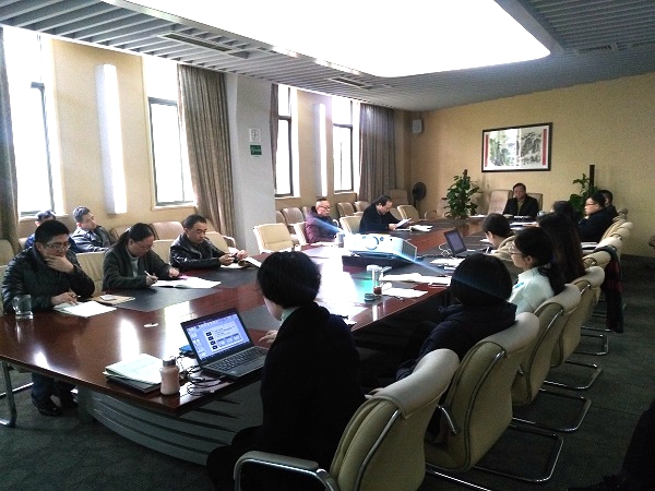 輸血所召開院校工作會議精神學習會