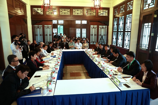 本科教學工作審核評估專家見面會