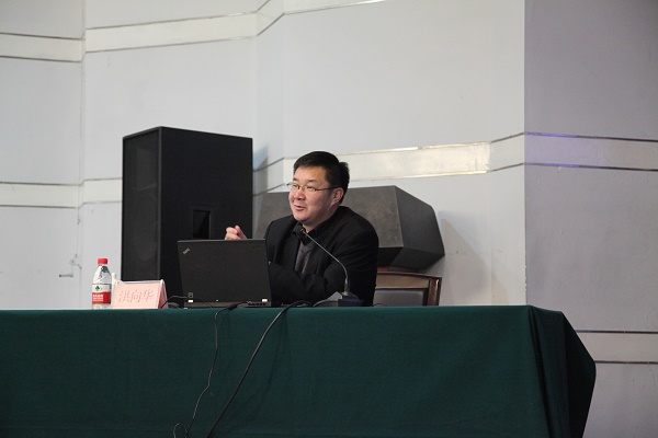 洪向華教授解讀十九大精神s